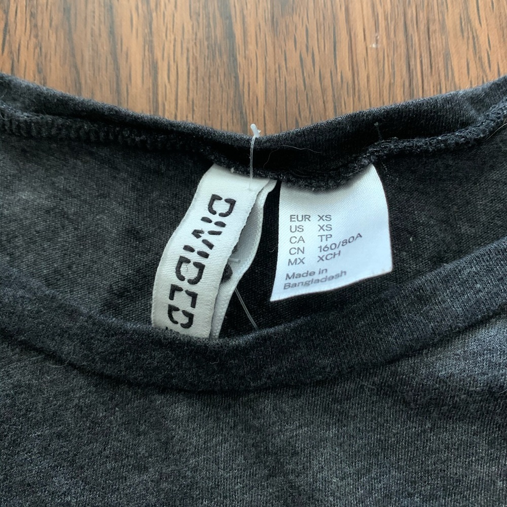 Divided Tank (H&M) - Picture 3 of 4